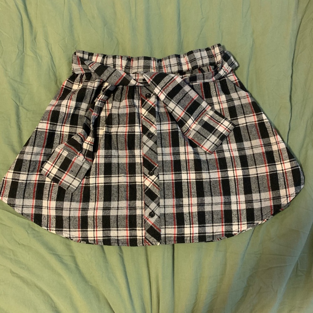 Plaid mini skirt